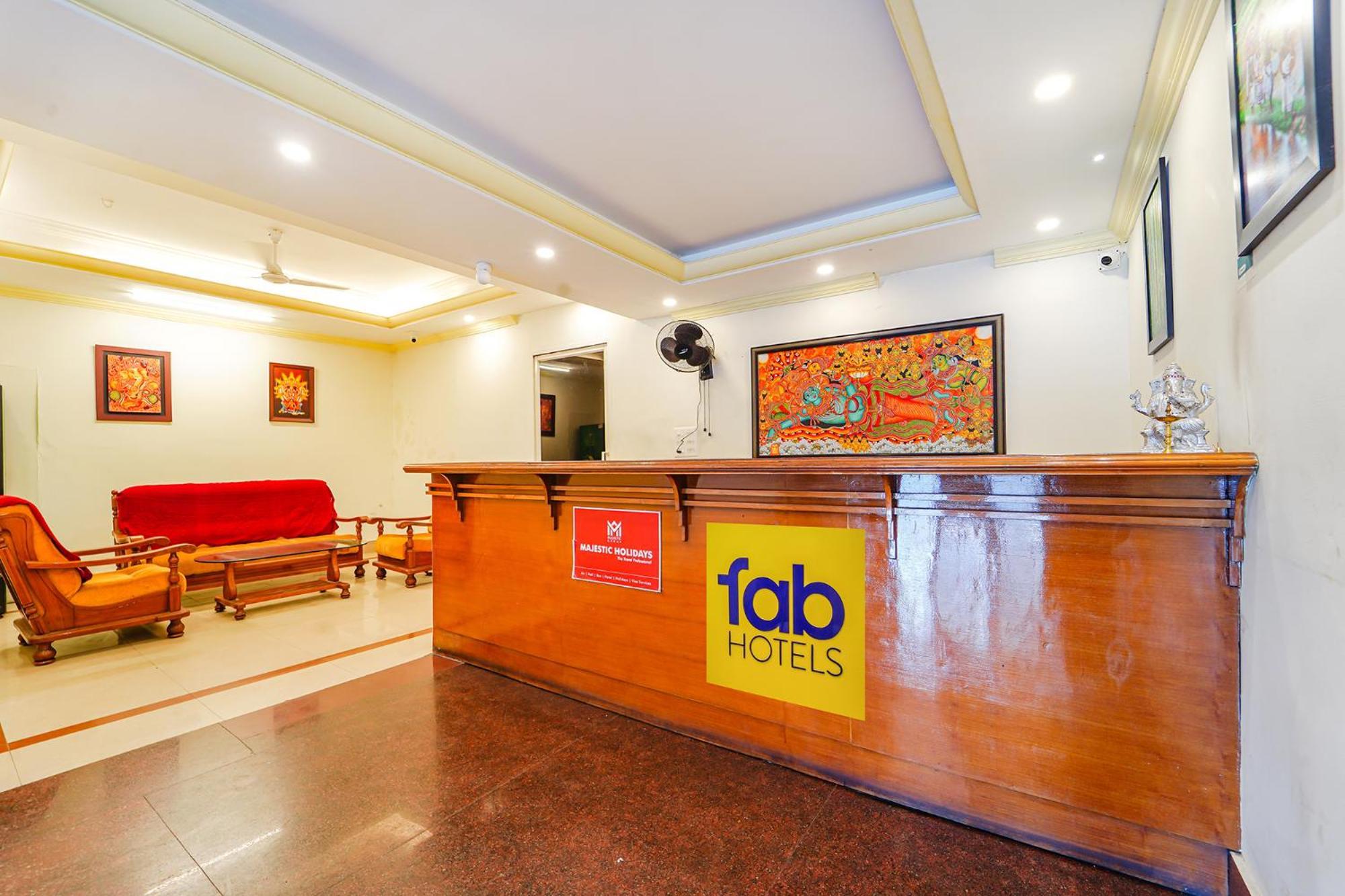 Fabexpress Majestic Inn Thiruvananthapuram Esterno foto